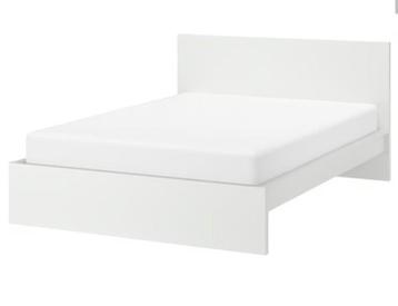 Gratis op te halen: Wit tweepersoonsbed (excl. matras)