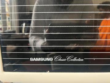 Samsung Classic Collection Magnetron