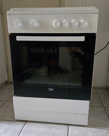 GRATIS Beko gasfornuis met elektrische oven
