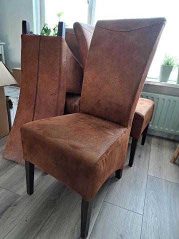 6 bruine eetkamerstoelen