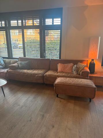 Bruine leren hoekbank met hocker