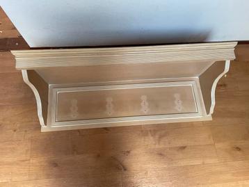 Houten kapstok, opknapper, gratis af te halen