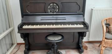 Antieke piano (opknapper)