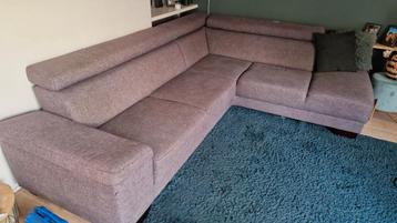 Gratis Hoekbank, nog helemaal netjes. Maandagmiddag ophalen!