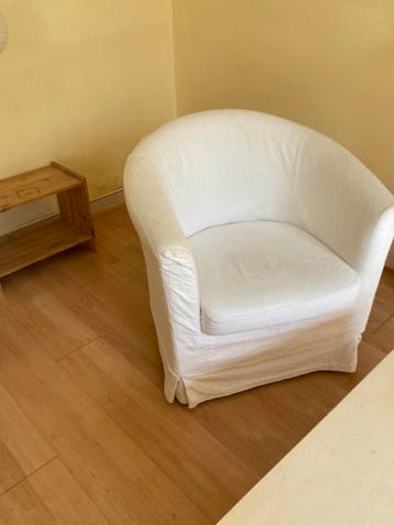 Twee Ikea leunstoeltjes