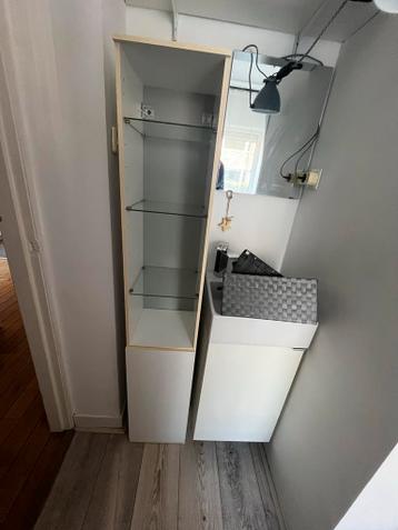 Wit kastje 166x30x30