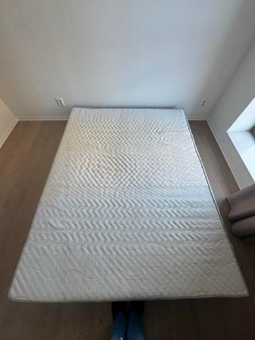 Gratis matras + topper, rookvrij en diervrij huis