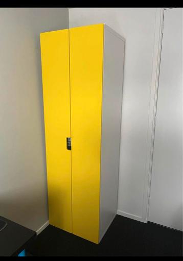 IKEA Stuva kast met gele deuren