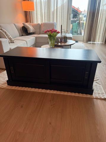 GRATIS Zwart tv meubel met schuifdeuren