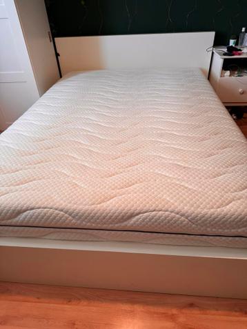 Gratis: Ikea bed Malm 140x200