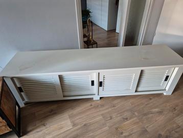 Gratis tv kast, tv meubel, zsm halen!!! Zie omschrijving!
