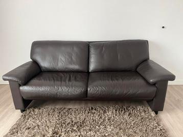 GRATIS -  Bruine bank 220cm bijna naar KRINGLOOP