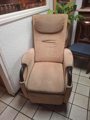 Relax-fauteul of zgn sta-op stoel