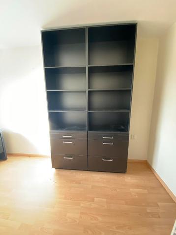 Boekenkast met lades