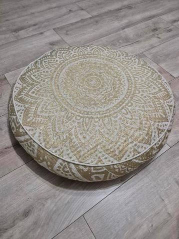 Mooi Marokkaans zitkussen