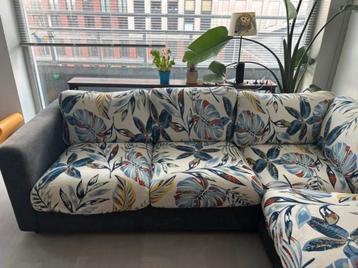 Comfortabele Hoekbank voor 5 Personen - Bladprint