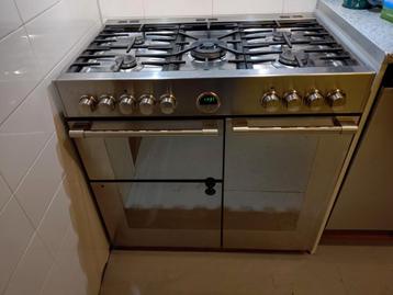 Gasfornuis 5 pits gratis af te halen