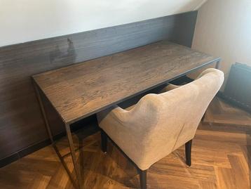 Gratis af te halen mooie tafel