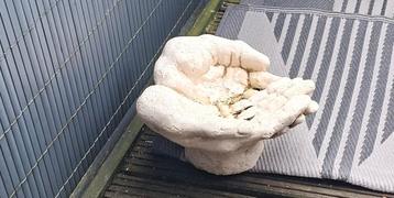 GRATIS Mooi gipsen beeld handen