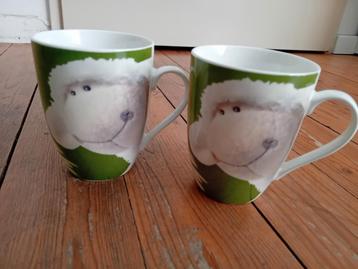 Twee mokken met schapenprint