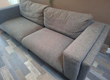 Gratis!Moet snel weg Grijze 3-zitsbank met stoffen bekleding