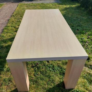 Eetkamertafel 200x95x76 - Ruim en Modern