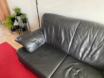 Bank Leer 2,5 zits  gratis af te halen in Raalte Zuid