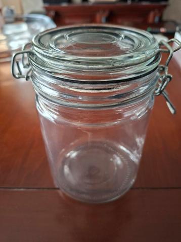 Glazen weckpot met beugelsluiting