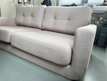 Gratis bankje, poten los erbij