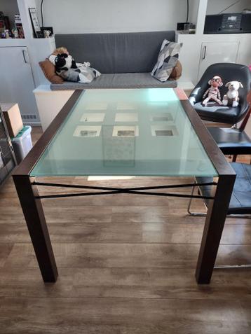 Gratis ophalen Ligne Roset eettafel