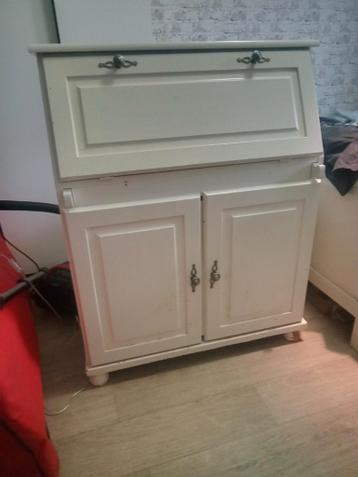Buro/secretaire/brocante ?