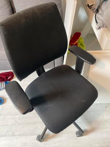 2 bureaustoelen Gratis
