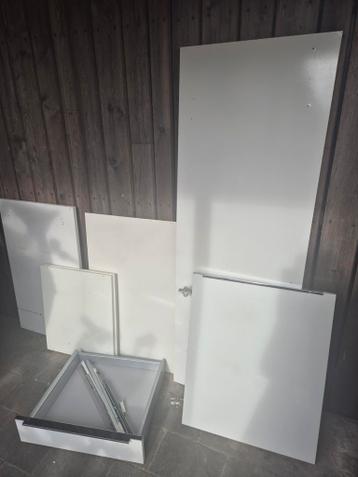 Gratis lade en keuken kastonderdelen