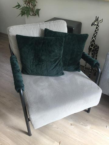 Grijze stoel gratis op te halen