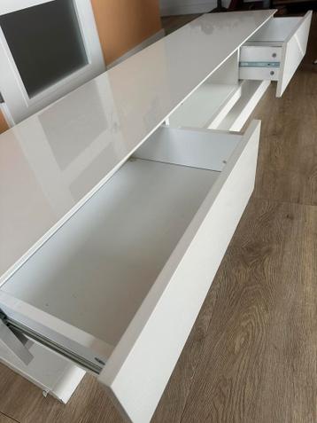 TV meubel hoogglans gebroken wit