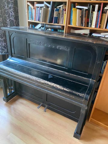 Zwarte piano, merk Thürmer, gratis op te halen in Hoofddorp