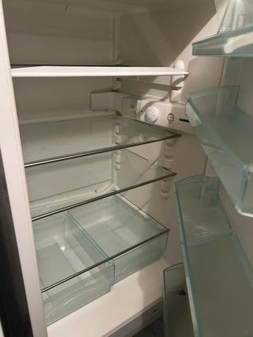Liebherr koelkast + vriezer , tot 31 maart