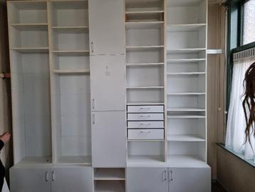 Kast gratis op te halen