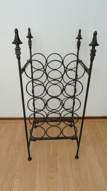 Gratis af te halen wijnrek