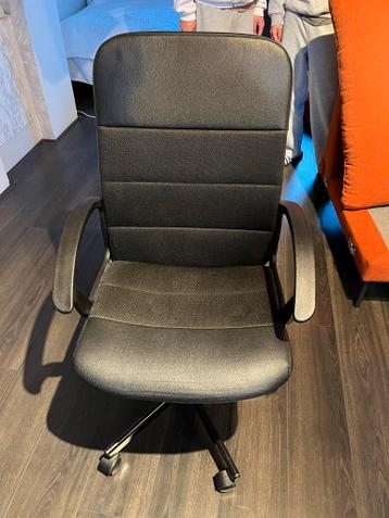 GRATIS - Ikea bureaustoel, zwart, in goede staat