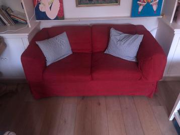 Gratis rode zitbank (1.60x80x70) in prima staat - Heiloo