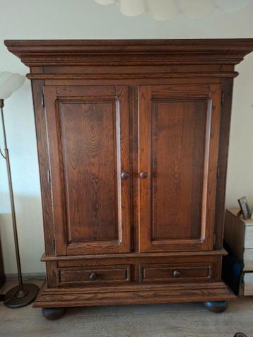 GRATIS BROODKAST DONKER EIKEN