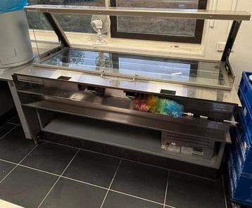 Vitrinekoelingen en inventaris