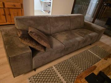 Montel bank met klein gaatje