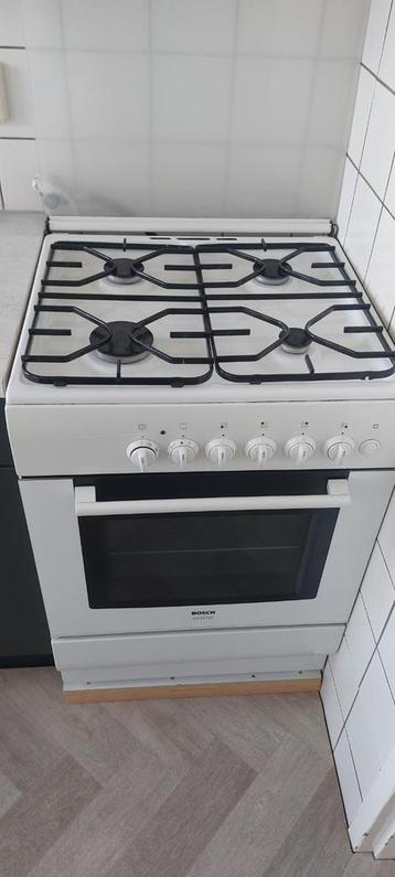 Bosch Exclusiv Vrijstaand Gasfornuis met Oven