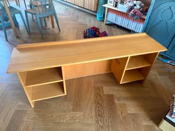 Montessori kastje kinderkamer