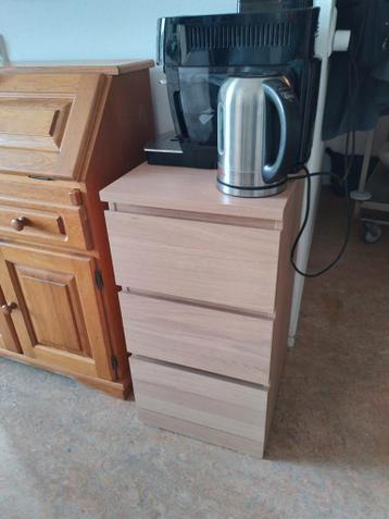 Ladekastje berkenfineer met 3 laden - b40xd48xh78 cm