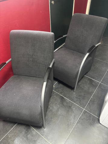 *GRATIS* Ribstof fauteuils zwart / prima staat *MOET NU WEG*