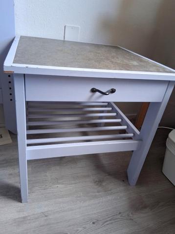 Gratis 2 nachtkastjes