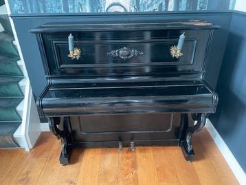 GRATIS piano op te halen - decoratie